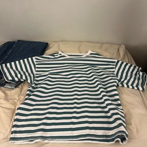 H & M COOL MAX OVERSIZED FIT XL